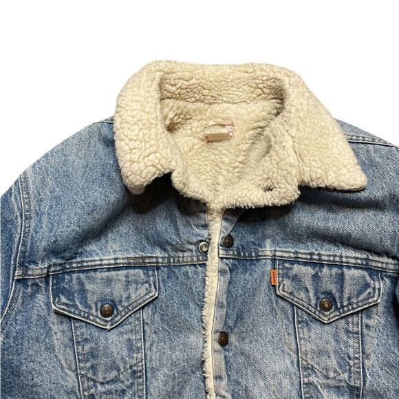 Vintage LEVIS Sherpa Lined Jean Jacket Size 44 - Picture 4 of 16